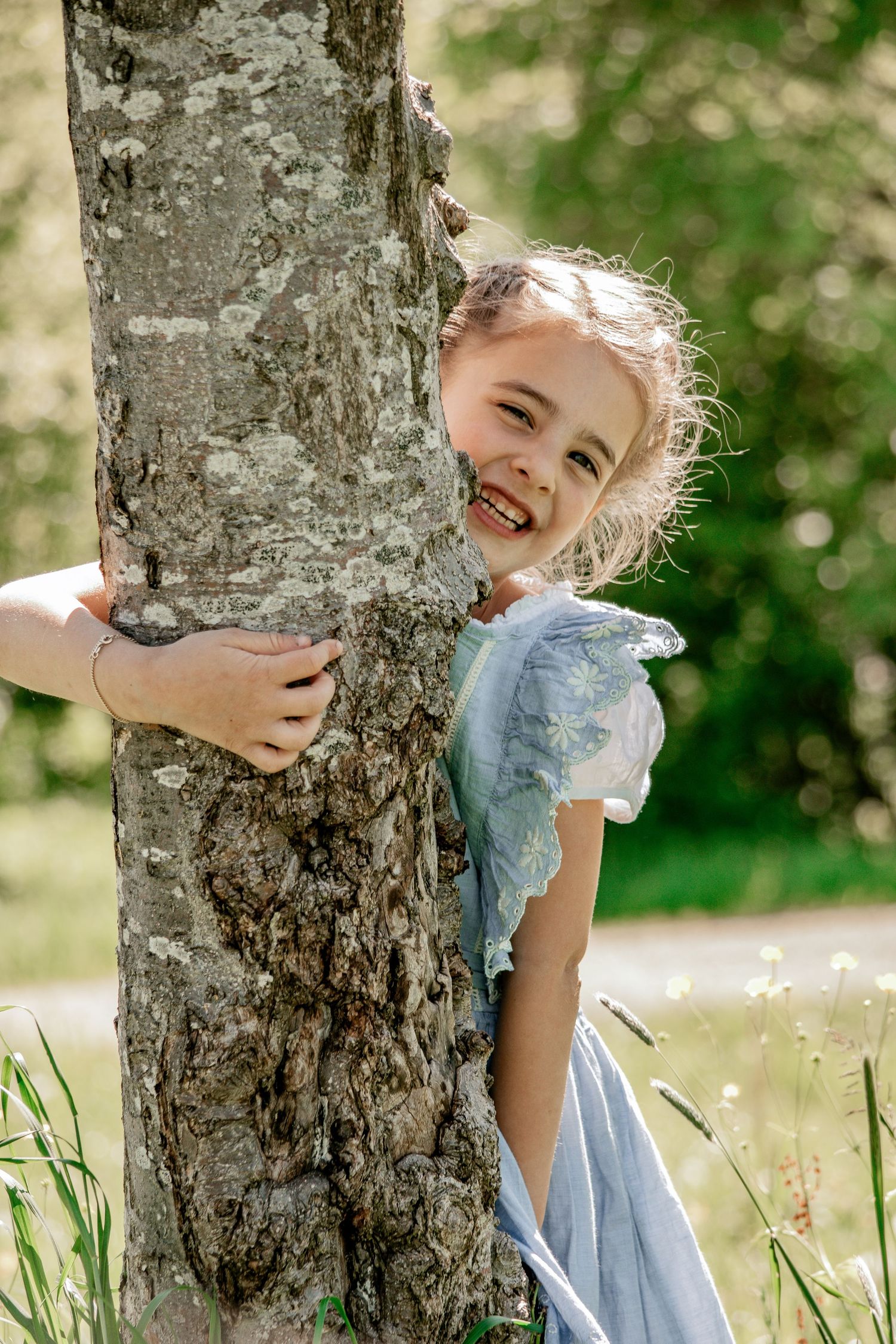 Kinder, Kindershooting, Toggenburg, Kinderfotografie, Shooting, happy, Natur, Photoraphy, happykids,Edelweisshemd, Geschwister, Kinderlachen