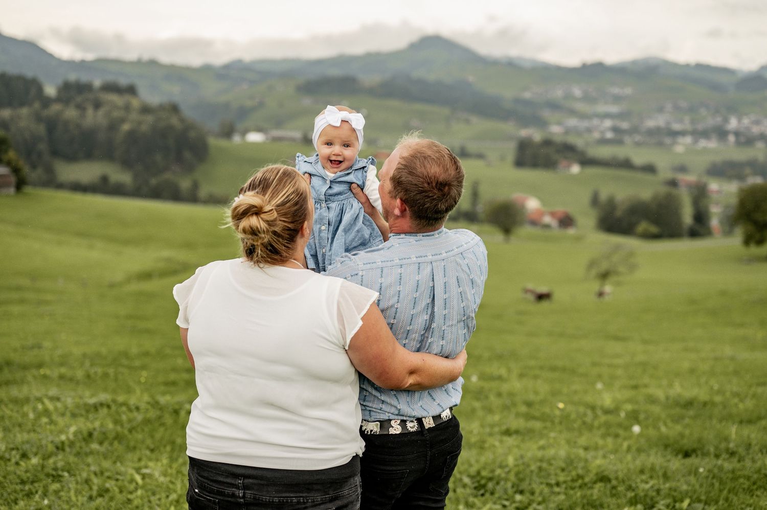 Urchig, Paarshooting, Familienfoto, Liebe, Kind, Shooting, Fotoshooting, Familieshooting, Hochzeitsfotograf, Fotografin, Natur, Appenzell