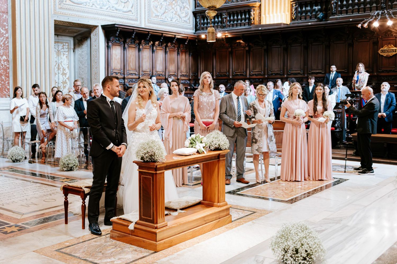 Fotografo di matrimoni e ritrati #weddingphotographer #luxurywedding #weddingvatican #tuscanyphotographer #italywedding #romephotographer