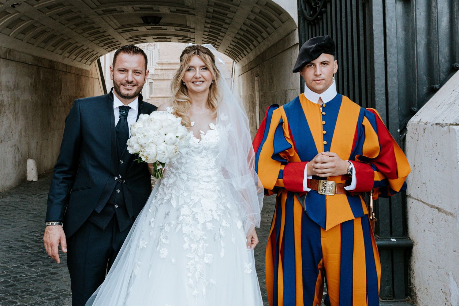 Fotografo di matrimoni e ritrati #weddingphotographer #luxurywedding #weddingvatican #tuscanyphotographer #italywedding #romephotographer