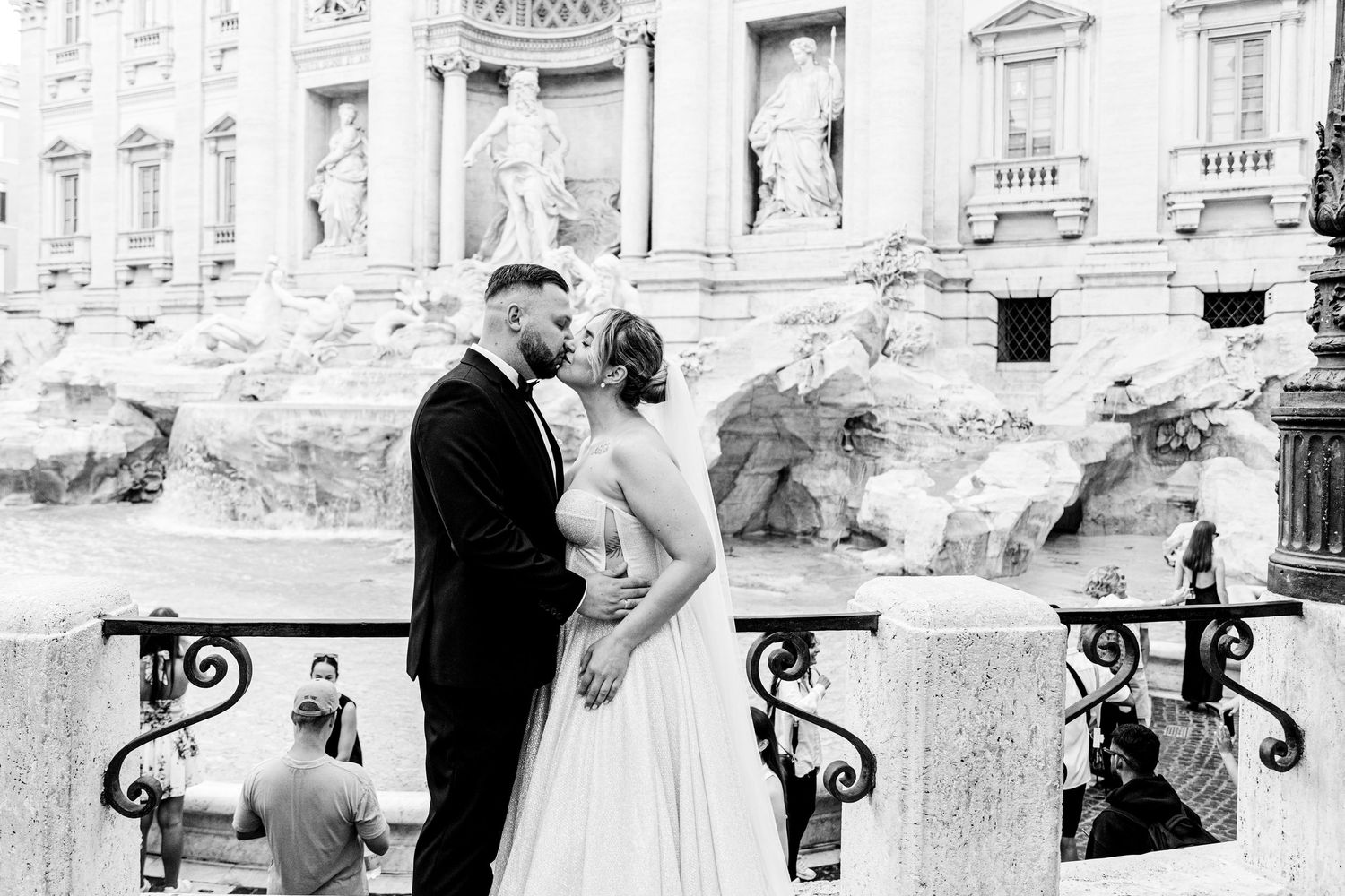 Fotografo di matrimoni e ritrati #weddingphotographer #luxurywedding #weddingvatican #positanophotographer #italywedding #amalfiphotographer
