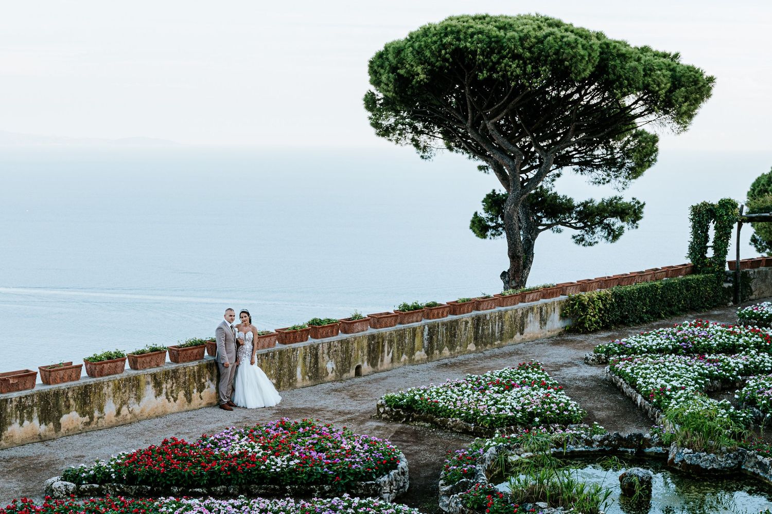 Fotografo di matrimoni e ritratti di lusso con sede a Roma. 
Rome Portrait Experience, Portrait Studio.
Roma, Toscana, Amalfi.