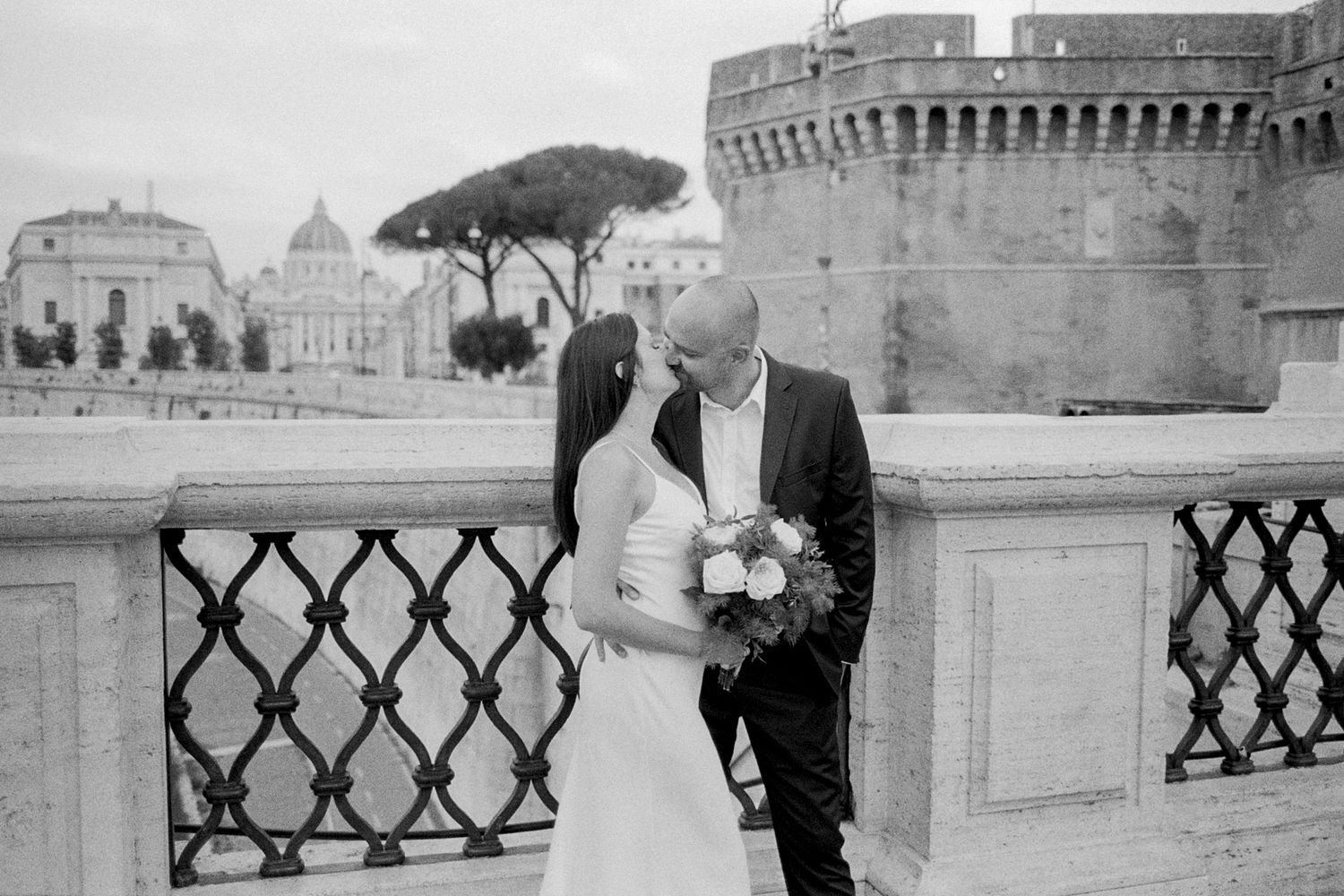Fotografo di matrimoni e ritratti di lusso con sede a Roma. 
Rome Portrait Experience, Portrait Studio.
Roma, Toscana, Amalfi.