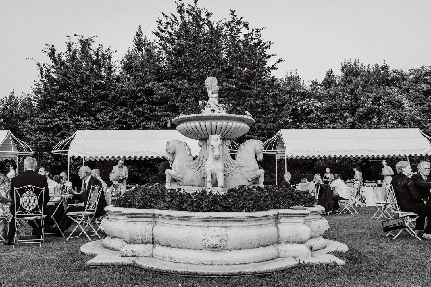 Fotografo di matrimoni e ritrati #weddingphotographer #luxurywedding #weddingvatican #tuscanyphotographer #italywedding #romephotographer