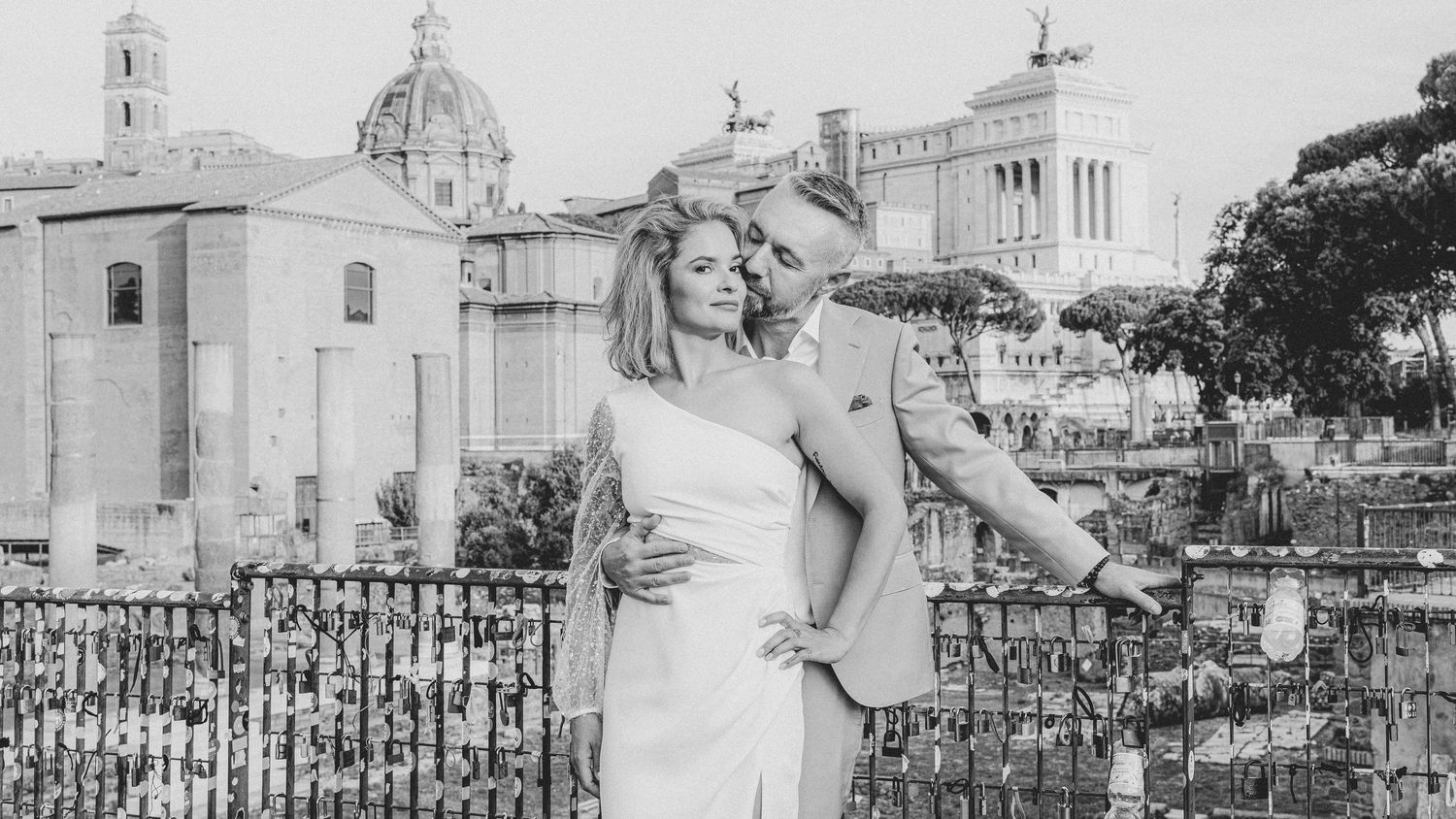 Fotografo di matrimoni e ritrati #weddingphotographer #luxurywedding #weddingvatican #tuscanyphotographer #italywedding #romephotographer