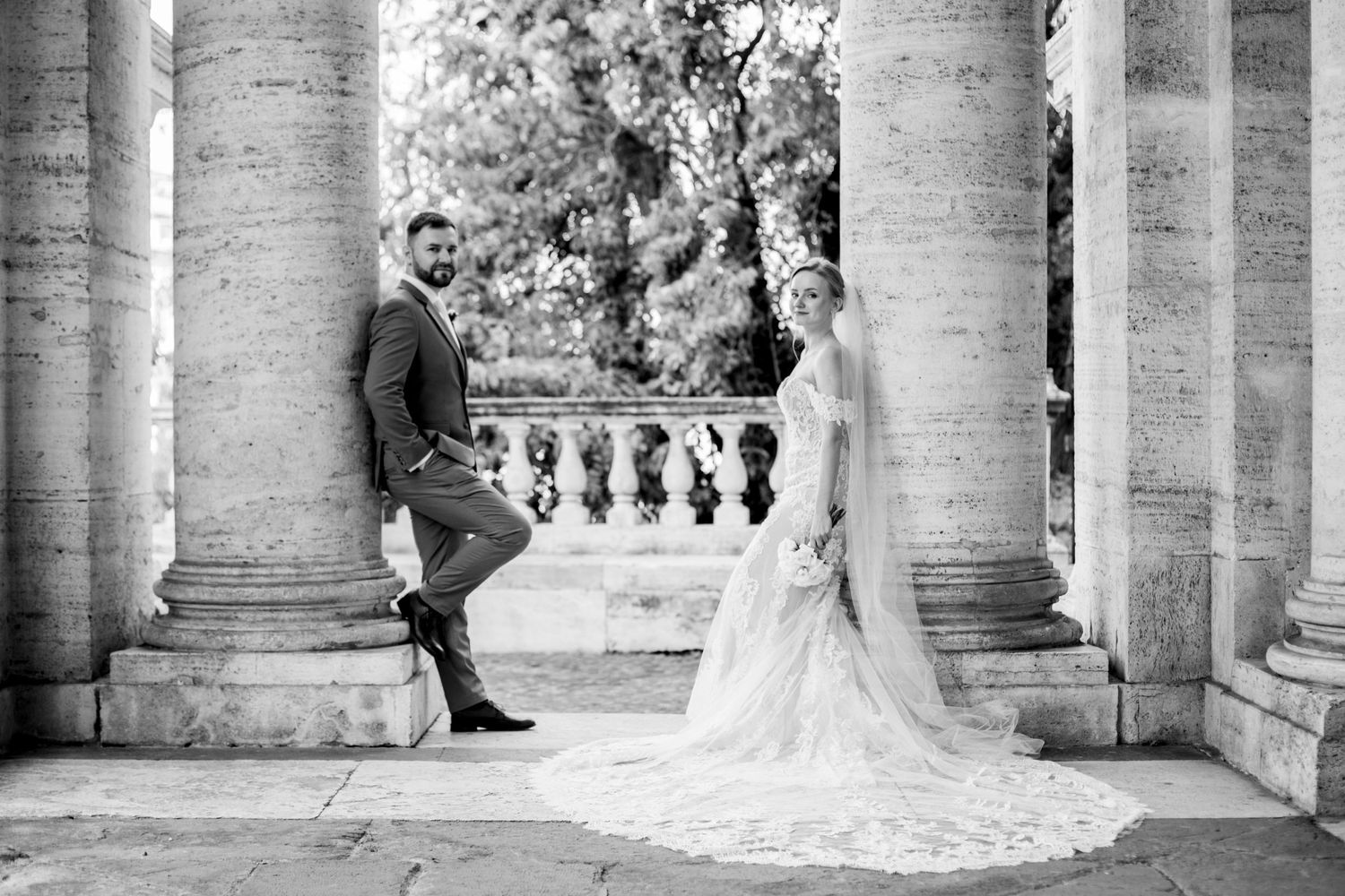 Fotografo di matrimoni e ritratti di lusso con sede a Roma. 
Rome Portrait Experience, Portrait Studio.
Roma, Toscana, Amalfi.