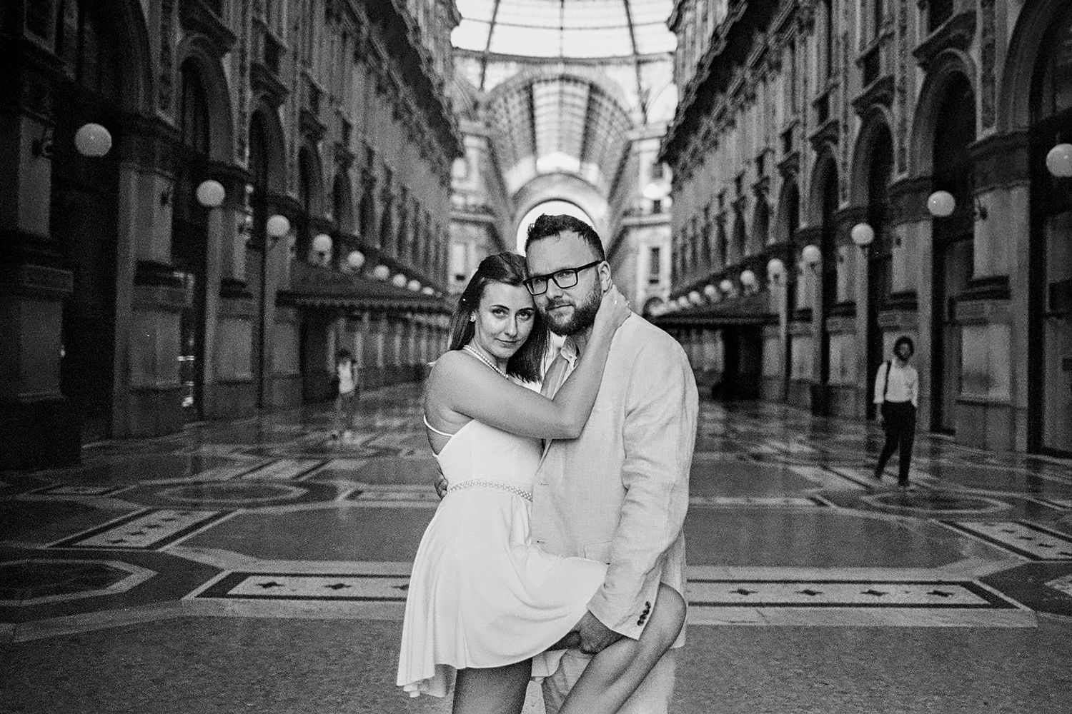 Fotografo di matrimoni e ritratti di lusso con sede a Roma. 
Rome Portrait Experience, Portrait Studio.
Roma, Toscana, Amalfi.
