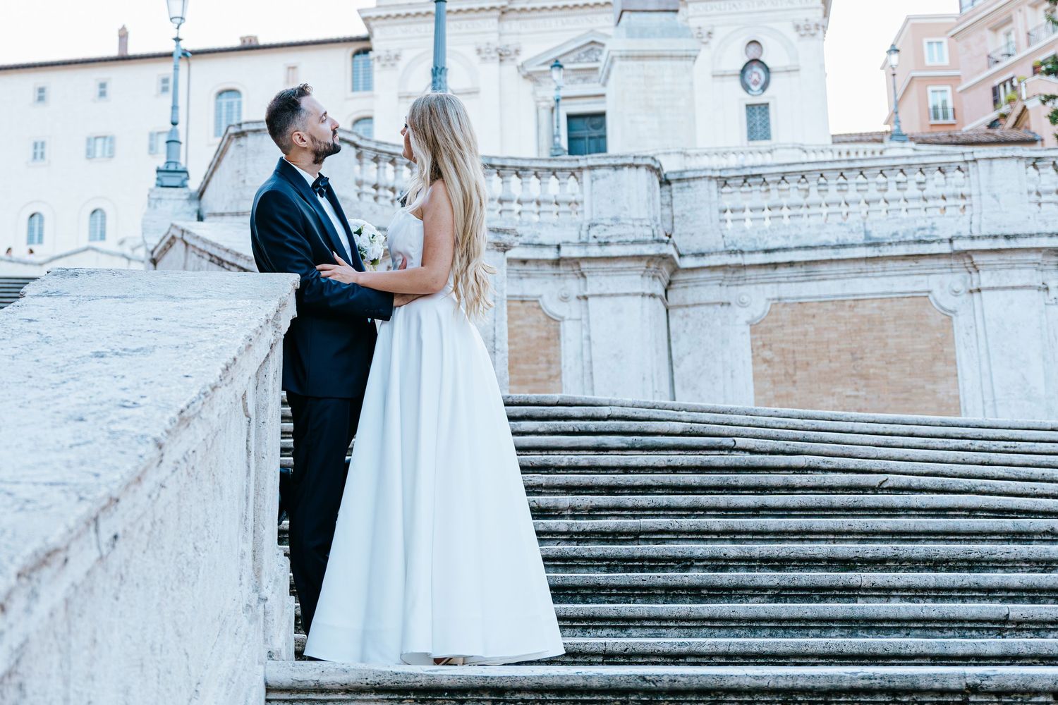 Fotografo di matrimoni e ritrati #weddingphotographer #luxurywedding #weddingvatican #tuscanyphotographer #italywedding #romephotographer