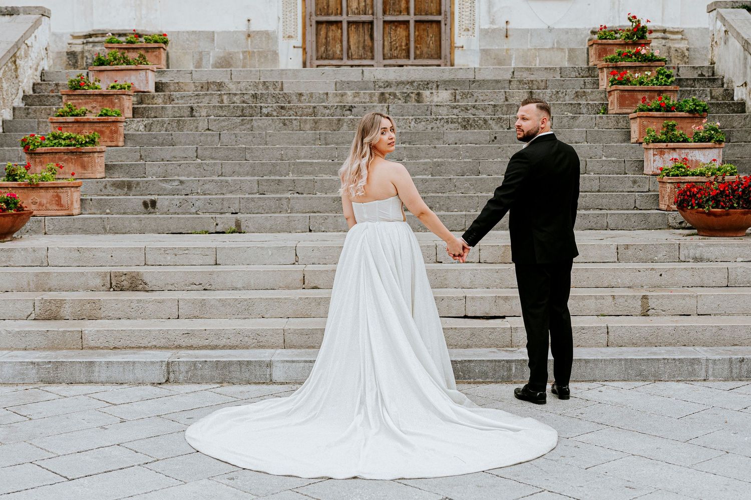 #weddingphotographer #destinationwedding #luxurywedding #weddinginspiration #weddingvatican #weddinginvatican #vaticanwedding #italywedding