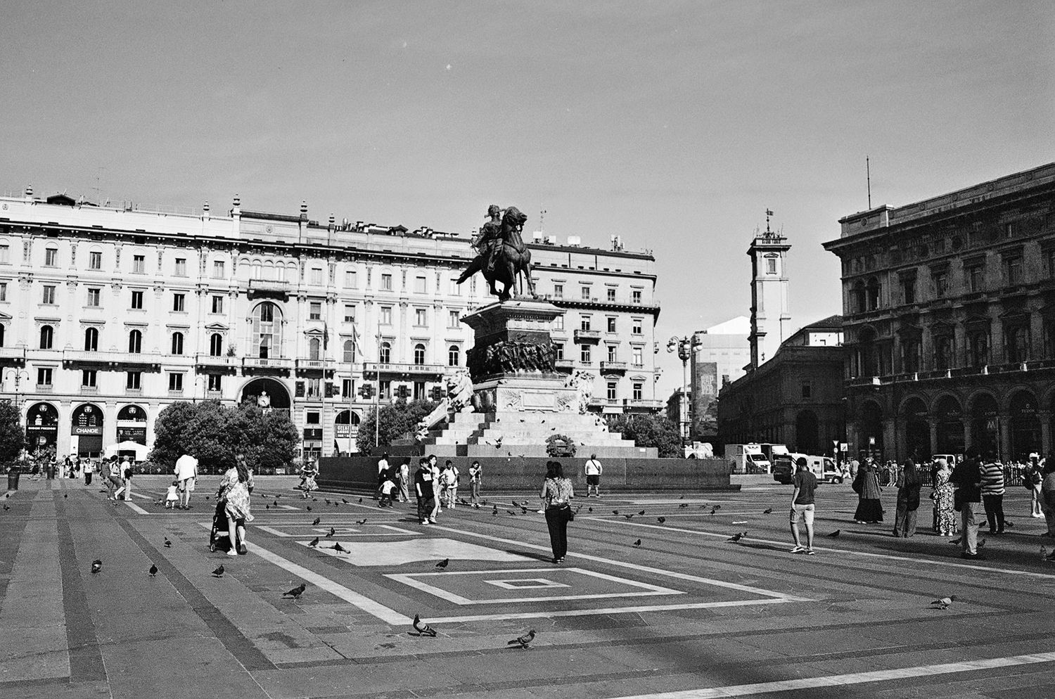 Fotografo di matrimoni e ritratti di lusso con sede a Roma. 
Rome Portrait Experience, Portrait Studio.
Roma, Toscana, Amalfi.