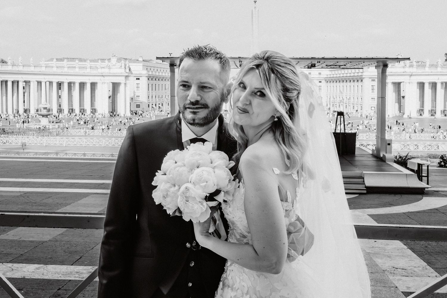 Fotografo di matrimoni e ritrati #weddingphotographer #luxurywedding #weddingvatican #tuscanyphotographer #italywedding #romephotographer