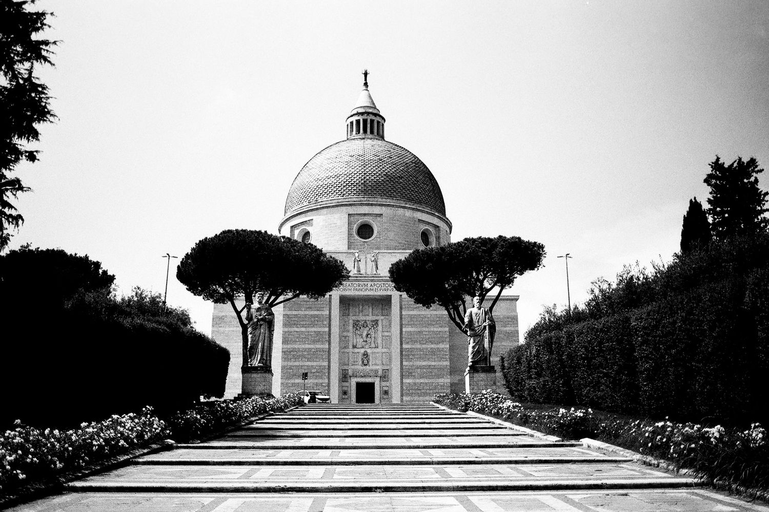 Fotografo di matrimoni e ritratti di lusso con sede a Roma. 
Rome Portrait Experience, Portrait Studio.
Roma, Toscana, Amalfi.