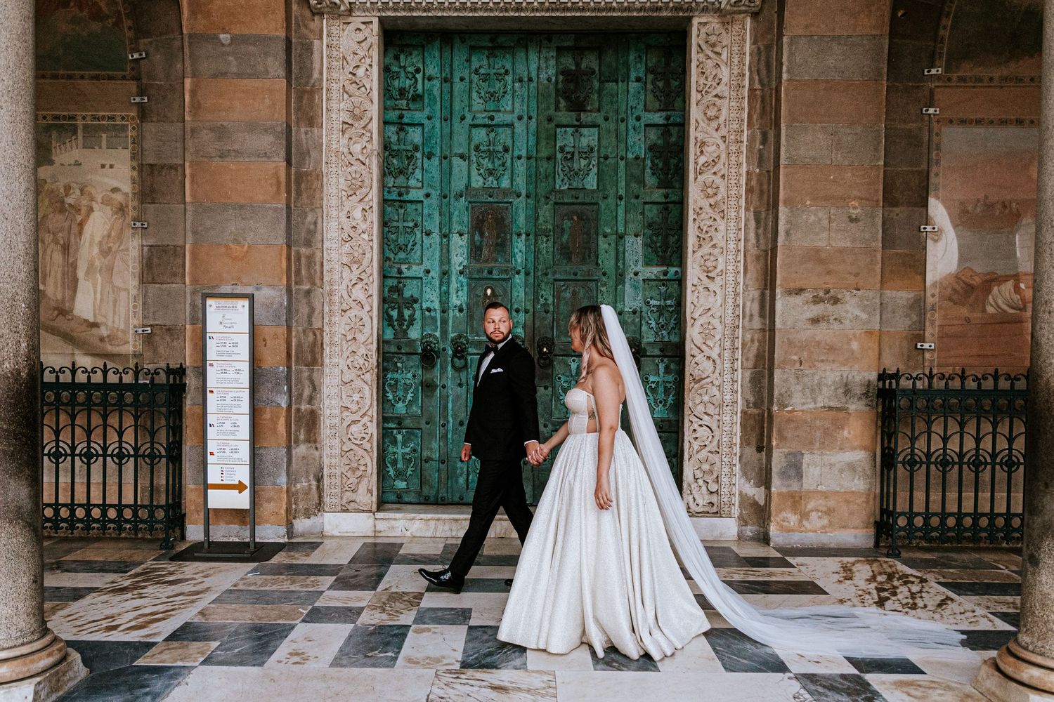 Fotografo di matrimoni e ritratti di lusso con sede a Roma. 
Rome Portrait Experience, Portrait Studio.
Roma, Toscana, Amalfi.