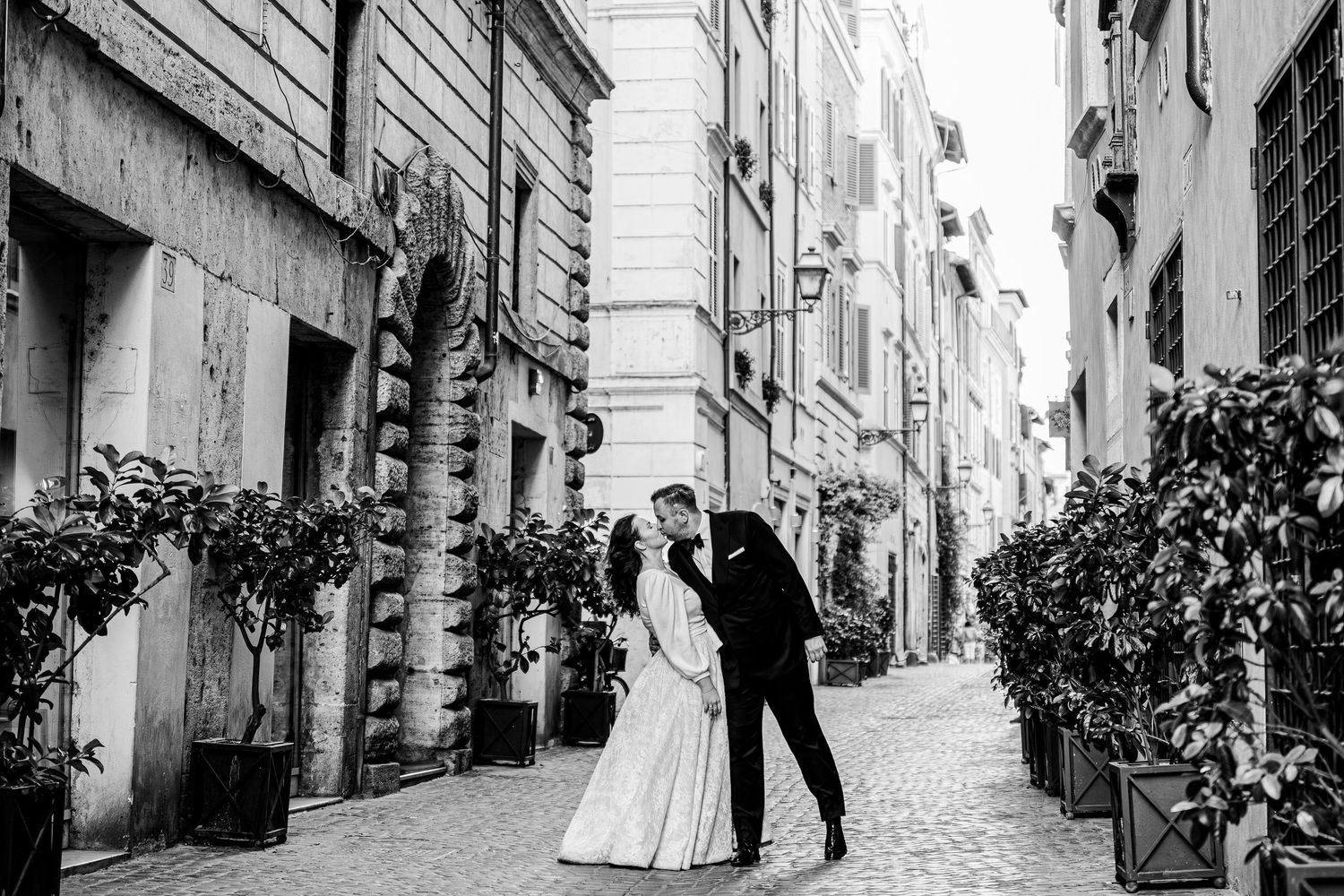 Fotografo di matrimoni e ritratti di lusso con sede a Roma. 
Rome Portrait Experience, Portrait Studio.
Roma, Toscana, Amalfi.