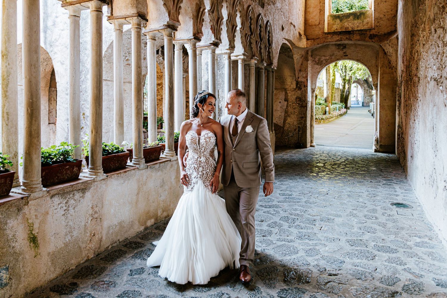Fotografo di matrimoni e ritrati #weddingphotographer #luxurywedding #weddingvatican #tuscanyphotographer #italywedding #romephotographer