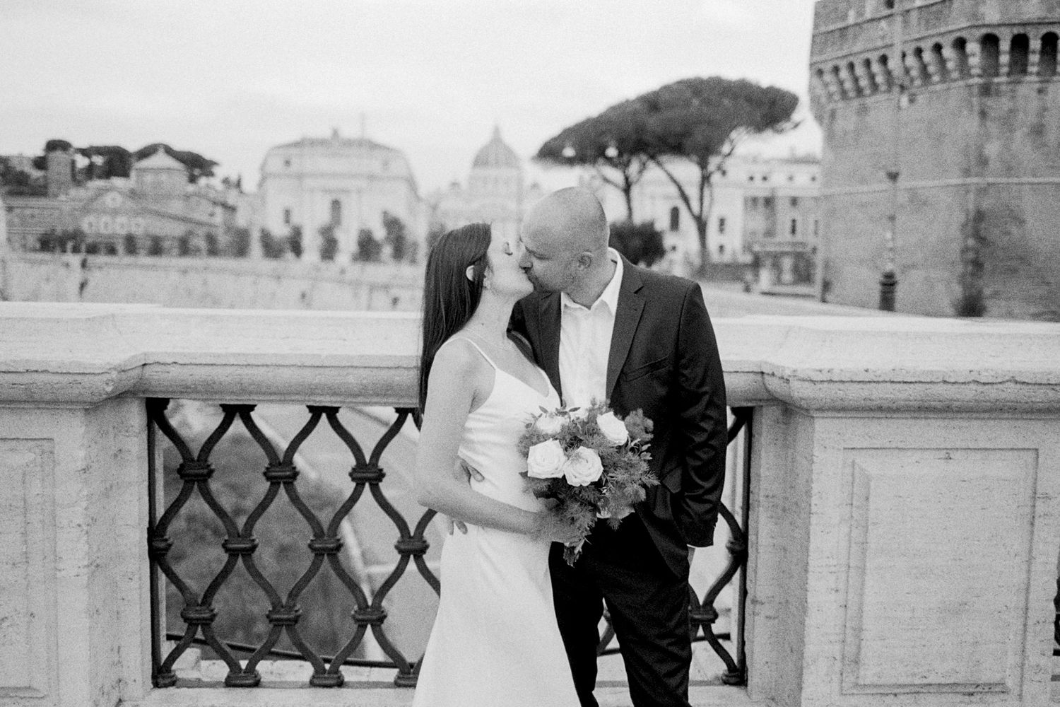 Fotografo di matrimoni e ritratti di lusso con sede a Roma. 
Rome Portrait Experience, Portrait Studio.
Roma, Toscana, Amalfi.