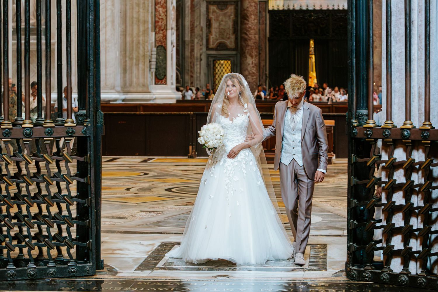 Fotografo di matrimoni e ritrati #weddingphotographer #luxurywedding #weddingvatican #tuscanyphotographer #italywedding #romephotographer