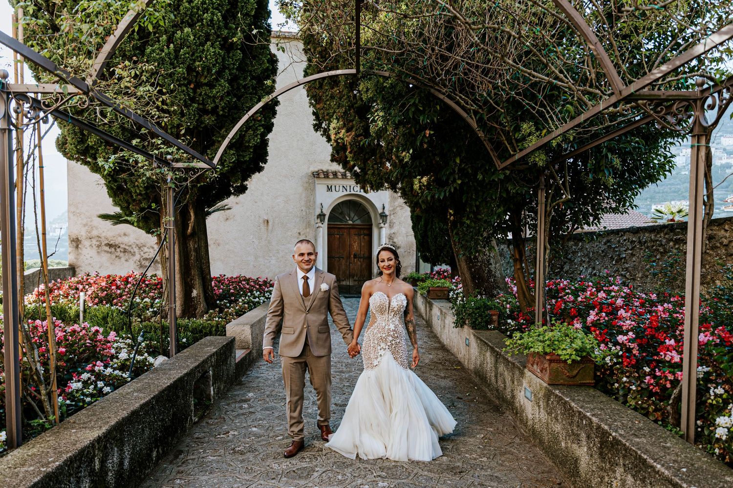 Fotografo di matrimoni e ritratti di lusso con sede a Roma. 
Rome Portrait Experience, Portrait Studio.
Roma, Toscana, Amalfi.