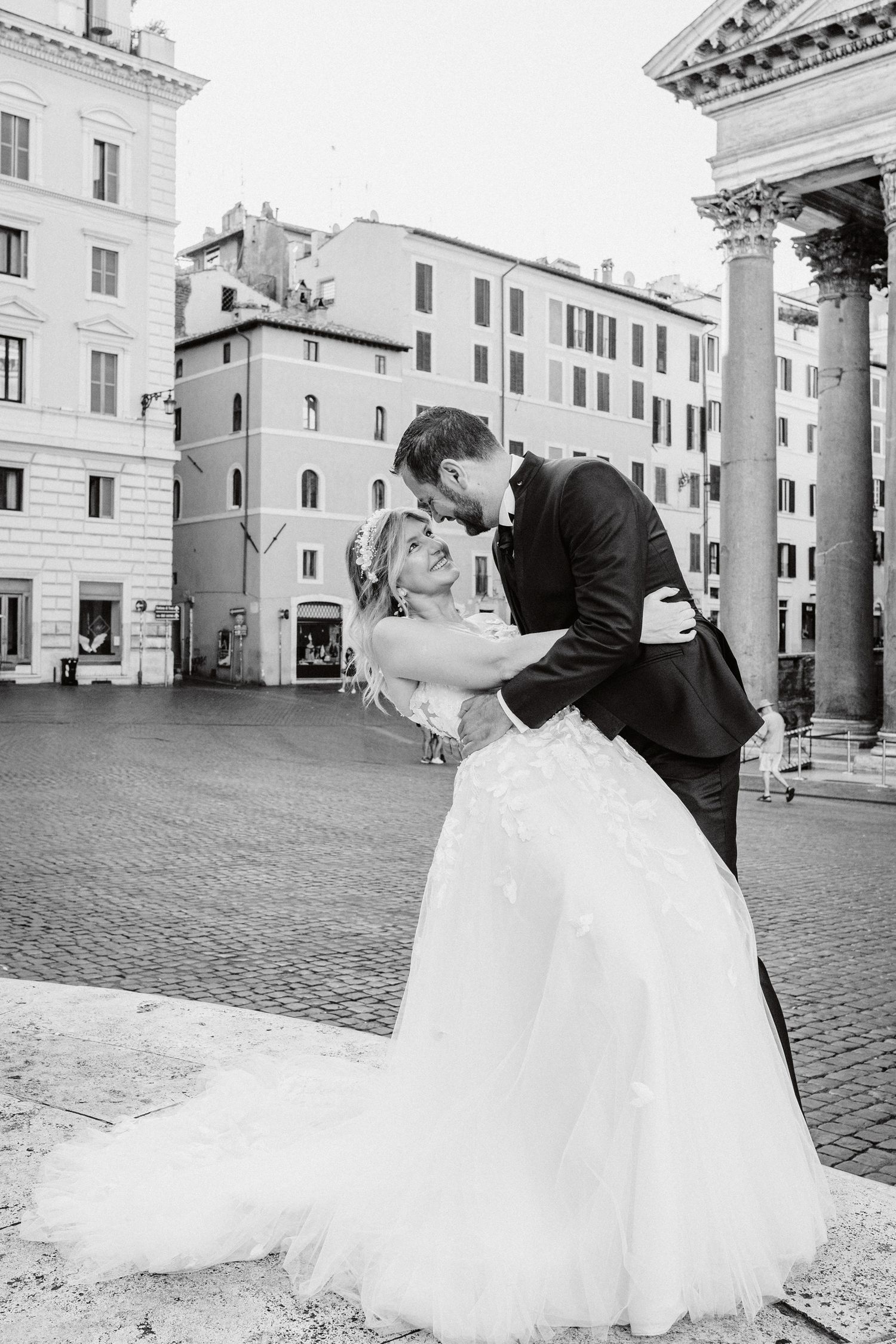 Fotografo di matrimoni e ritrati #weddingphotographer #luxurywedding #weddingvatican #tuscanyphotographer #italywedding #romephotographer