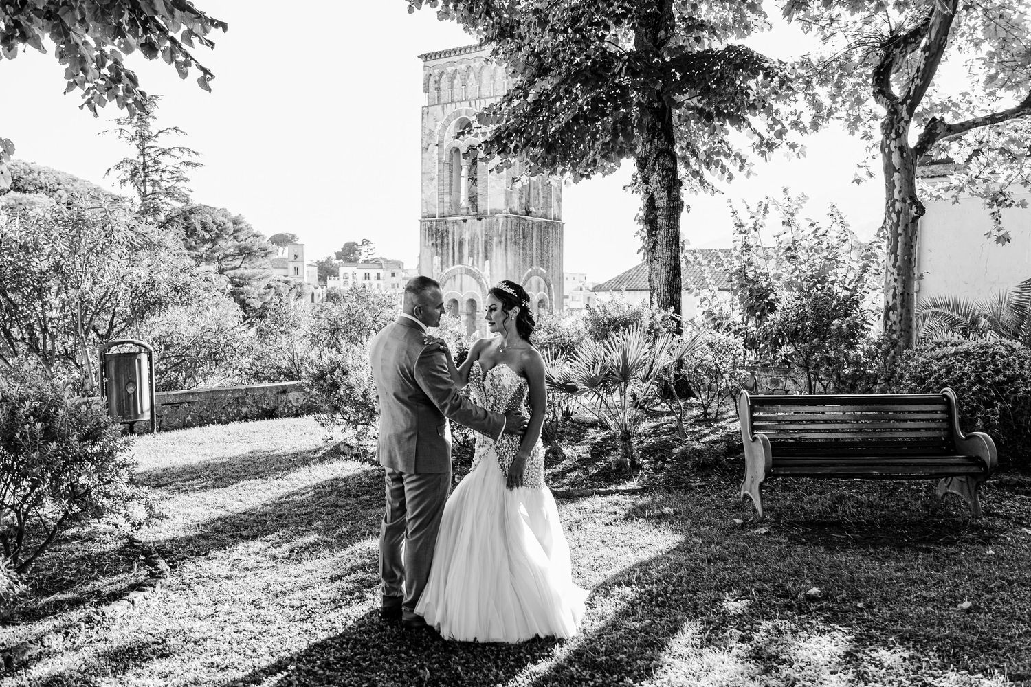 Fotografo di matrimoni e ritratti di lusso con sede a Roma. 
Rome Portrait Experience, Portrait Studio.
Roma, Toscana, Amalfi.