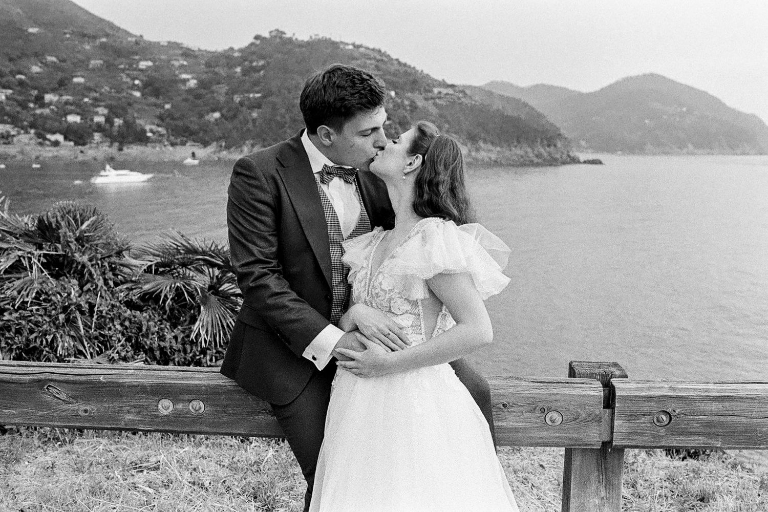 Fotografo di matrimoni e ritratti di lusso con sede a Roma. 
Rome Portrait Experience, Portrait Studio.
Roma, Toscana, Amalfi.