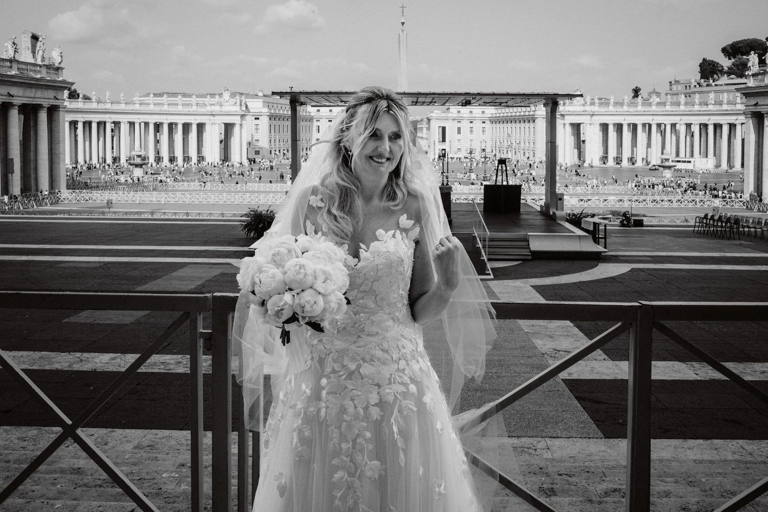 Fotografo di matrimoni e ritrati #weddingphotographer #luxurywedding #weddingvatican #tuscanyphotographer #italywedding #romephotographer