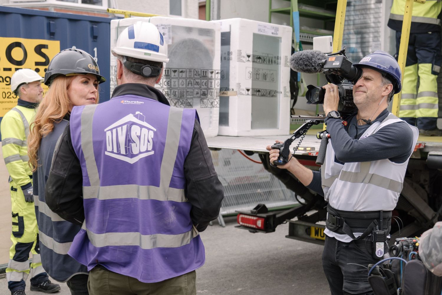 Working behind the scenes on the filming of BBC DIYSOS.