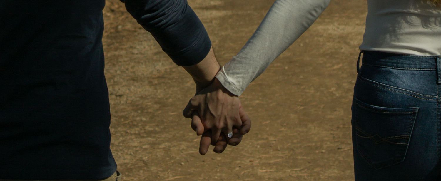 ENGAGEMENT PHOTOS