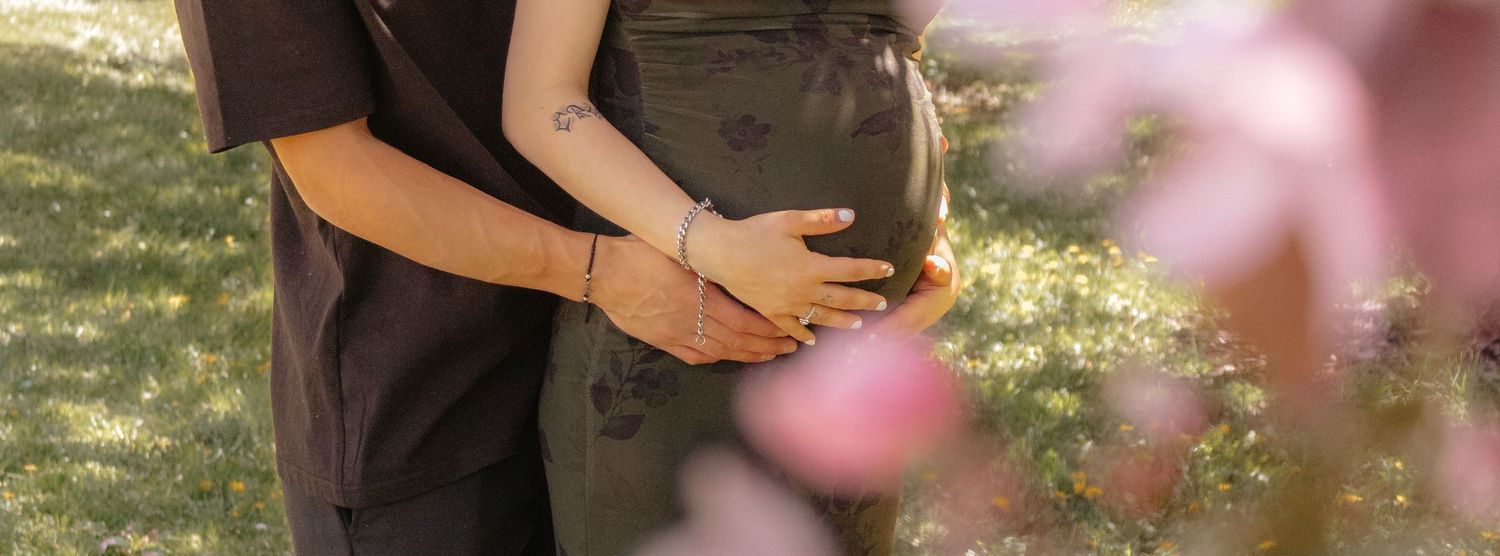 MATERNITY SHOT