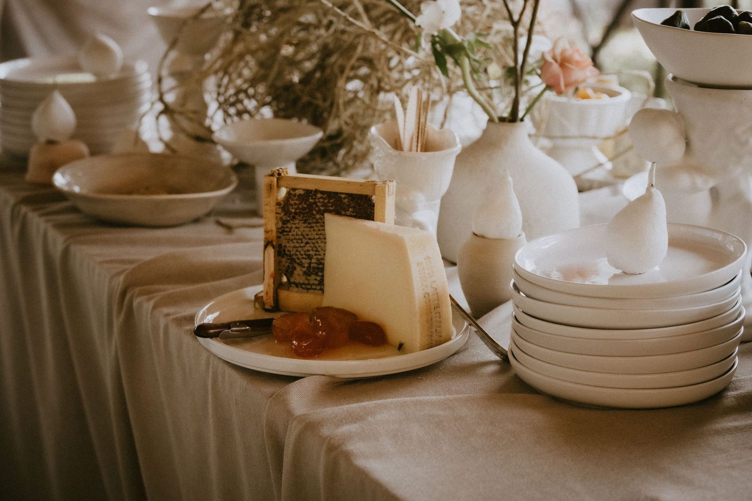 Harvest table wedding food