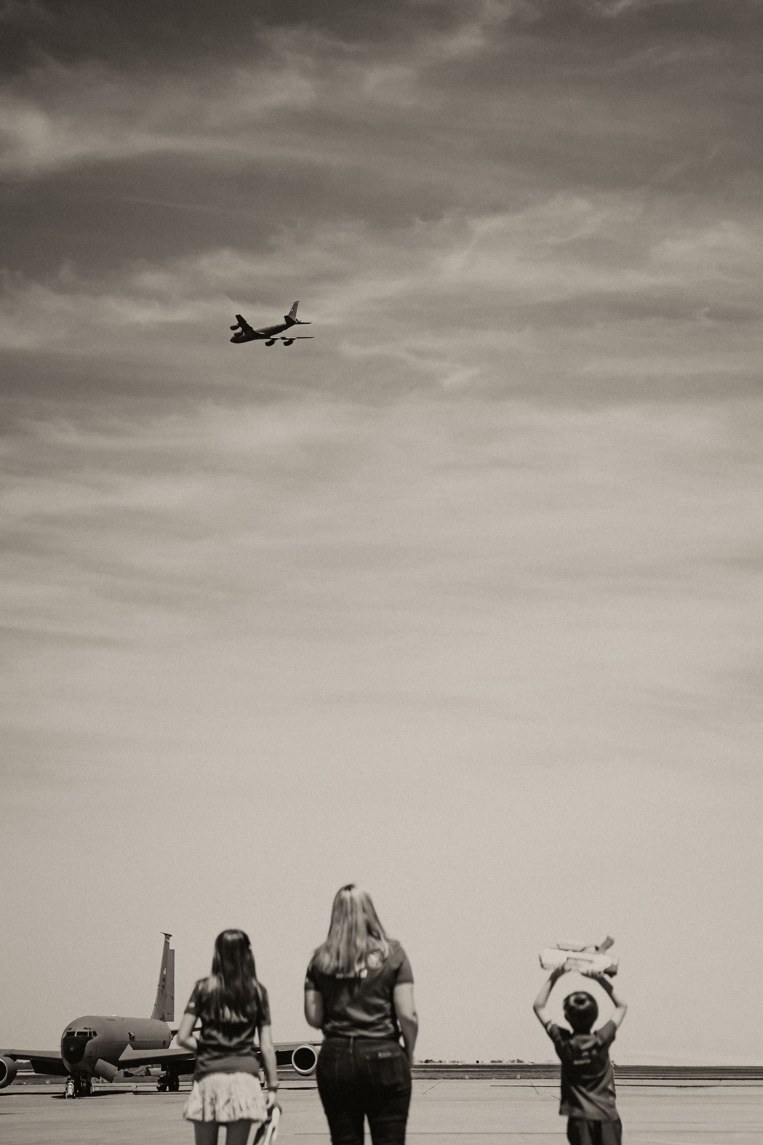 Mia Corazon Photography Lt Col Hans Foster Fini Flight Altus Air Force Base AFB Oklahoma OK KC-135 Session Family Photoshoot 56 ARS