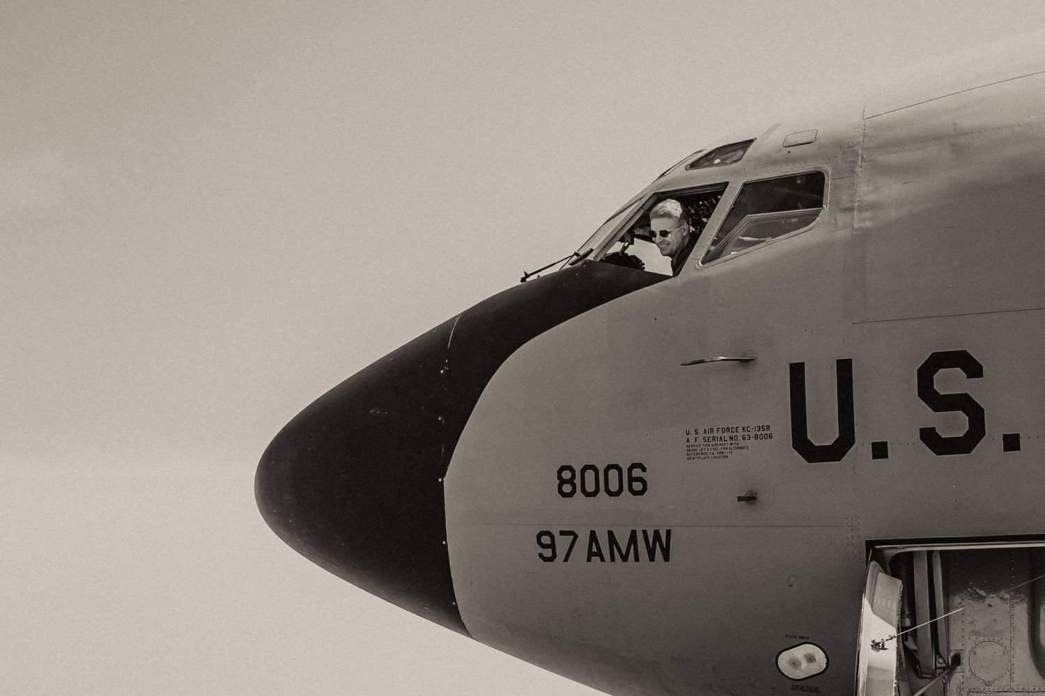 Mia Corazon Photography Lt Col Hans Foster Fini Flight Altus Air Force Base AFB Oklahoma OK KC-135 Session Family Photoshoot 56 ARS