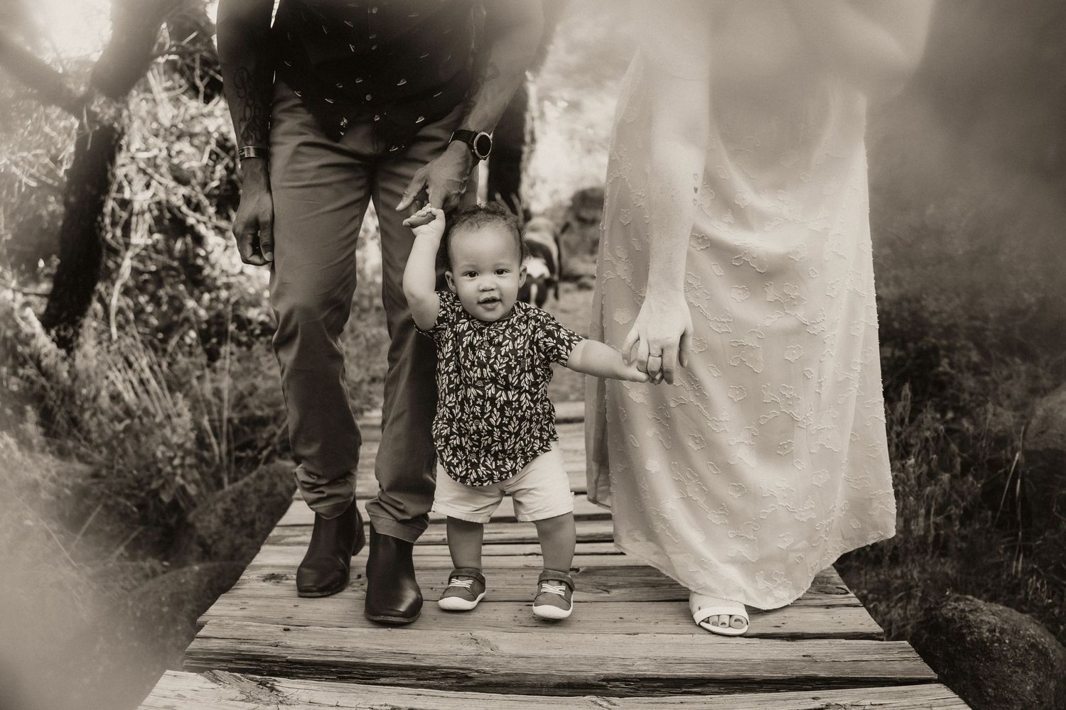 Quartz Mountain State Park Trail Oklahoma GIttens Family Session, Motherhood fatherhood son portraits photoshoot