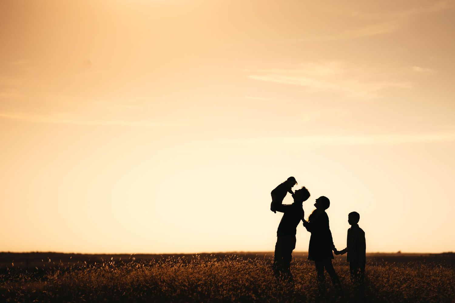 Altus Lawton Medicine Park Quartz Mountain State Park, Family Photoshoot Session, siblings mother, fields, Oklahoma sunset, trails, baby