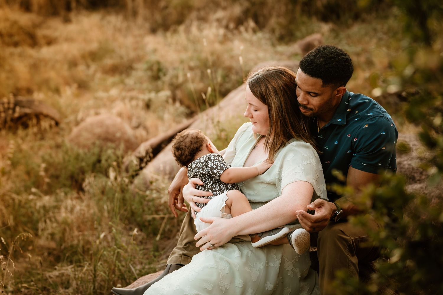Quartz Mountain State Park Trail Oklahoma GIttens Family Session, Motherhood fatherhood son portraits photoshoot
