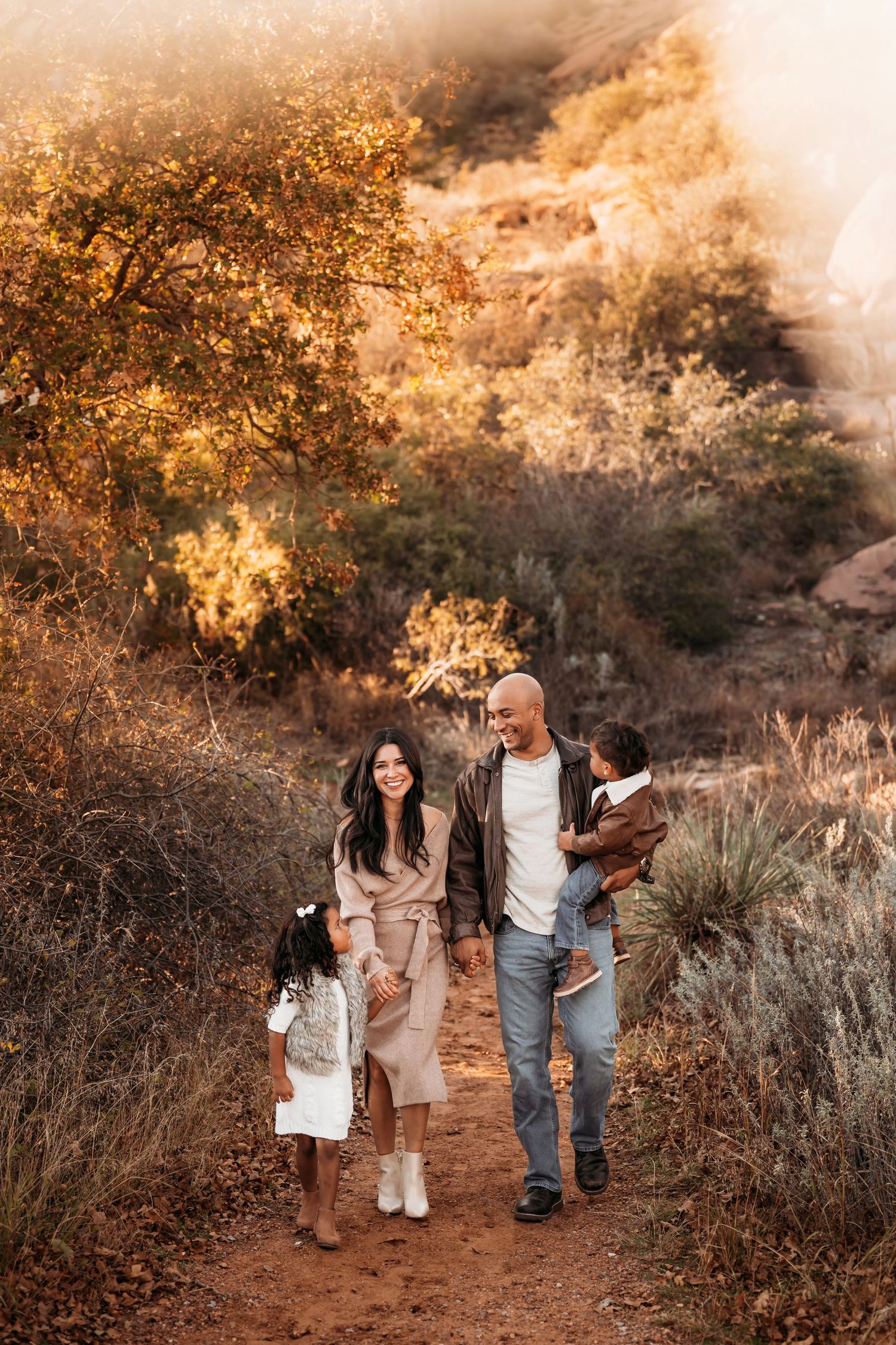 Lake Altus Lugert Quartz Mountain State Park Oklahoma Family Session, Motherhood fatherhood siblings portraits