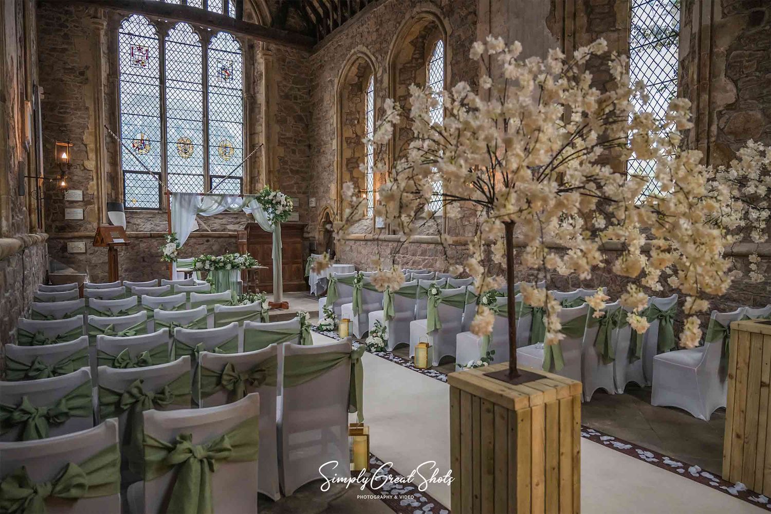 Rothley Court Temple all dressed and ready for a wedding ceremony.