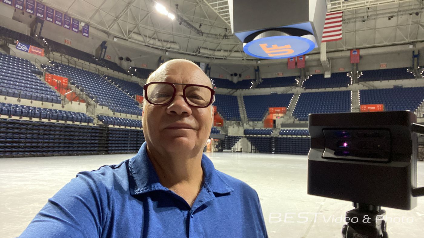 Scanning the UF Arena.