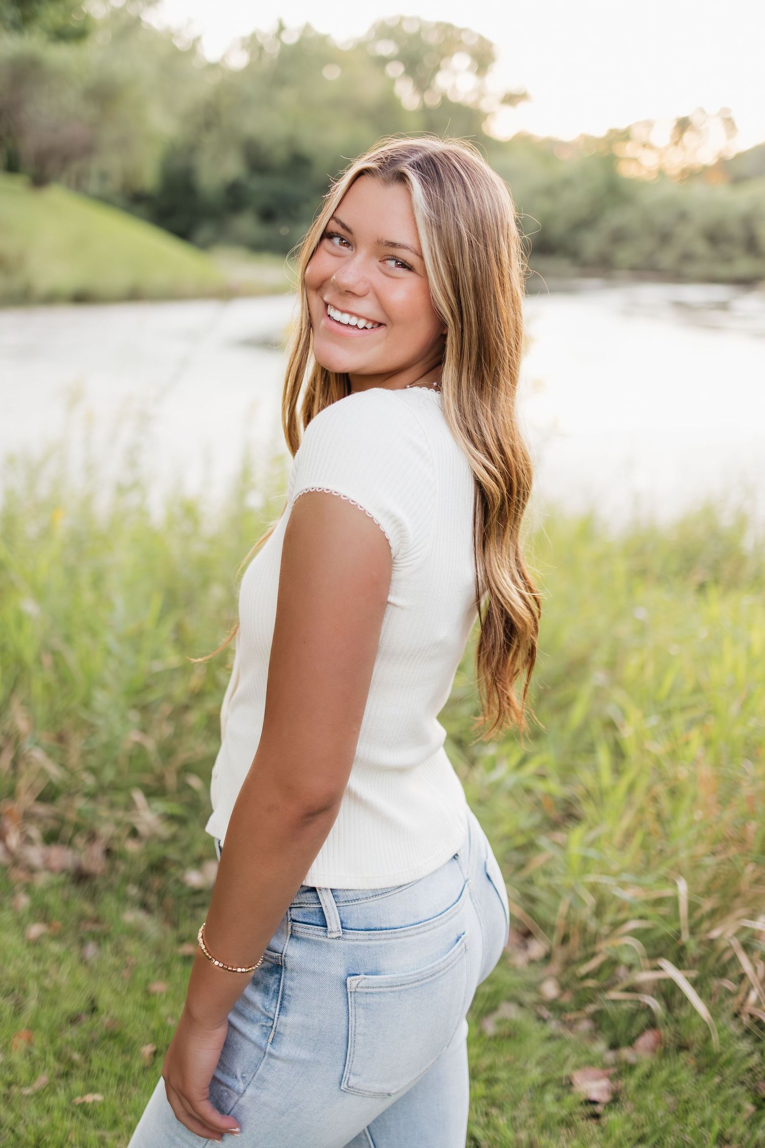 High School Senior Photos by Cameron June Photography | Madison WI