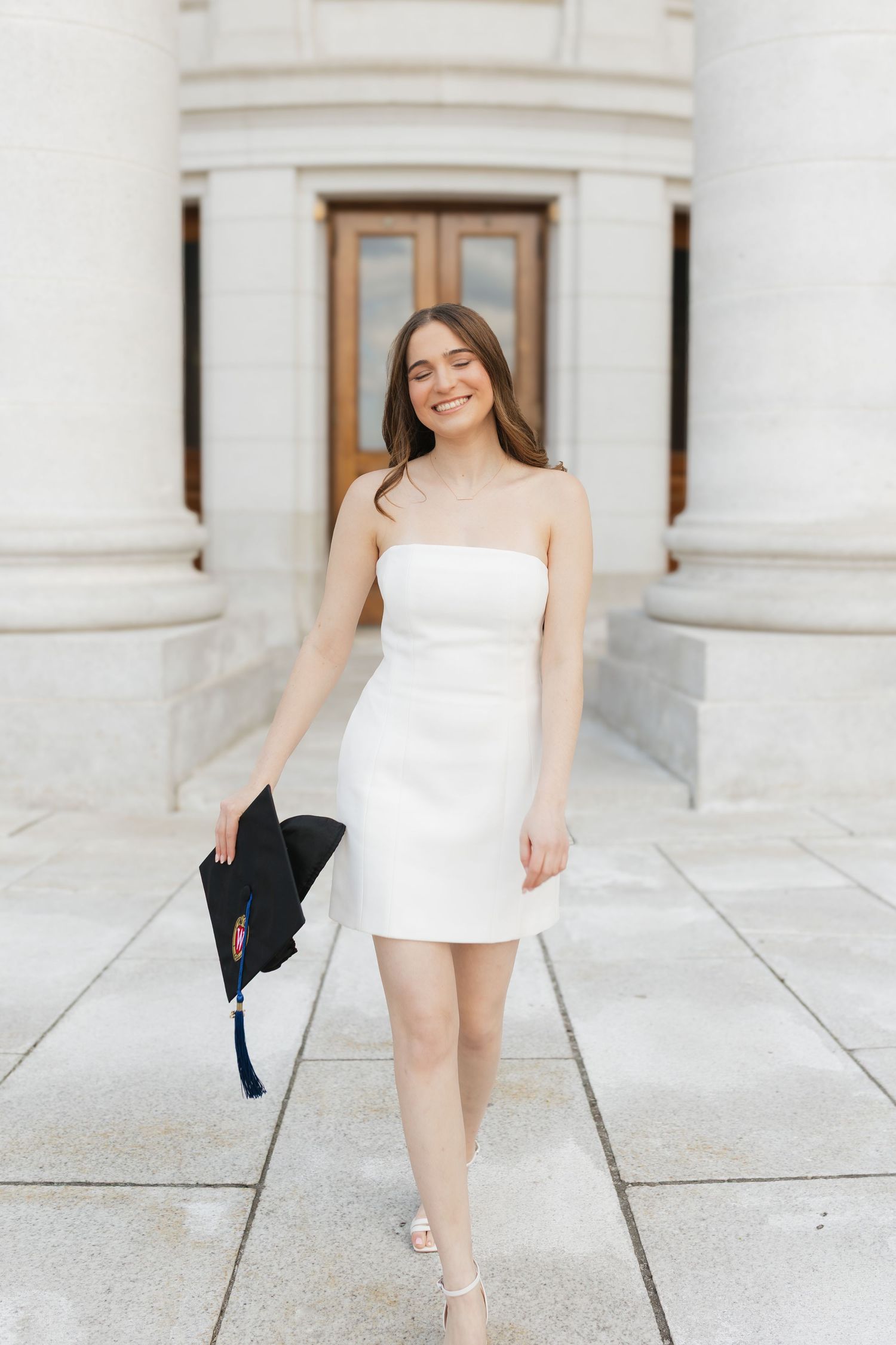uw-madison-grad-photos-capitol