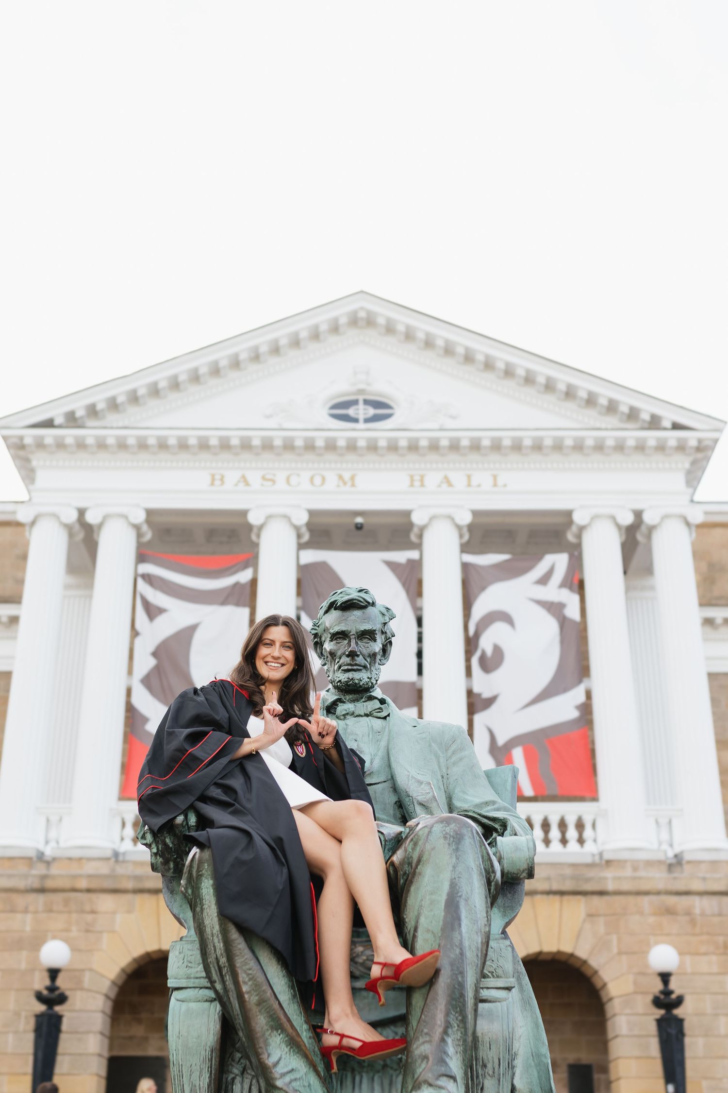 uw-madison-grad-photos-capitol