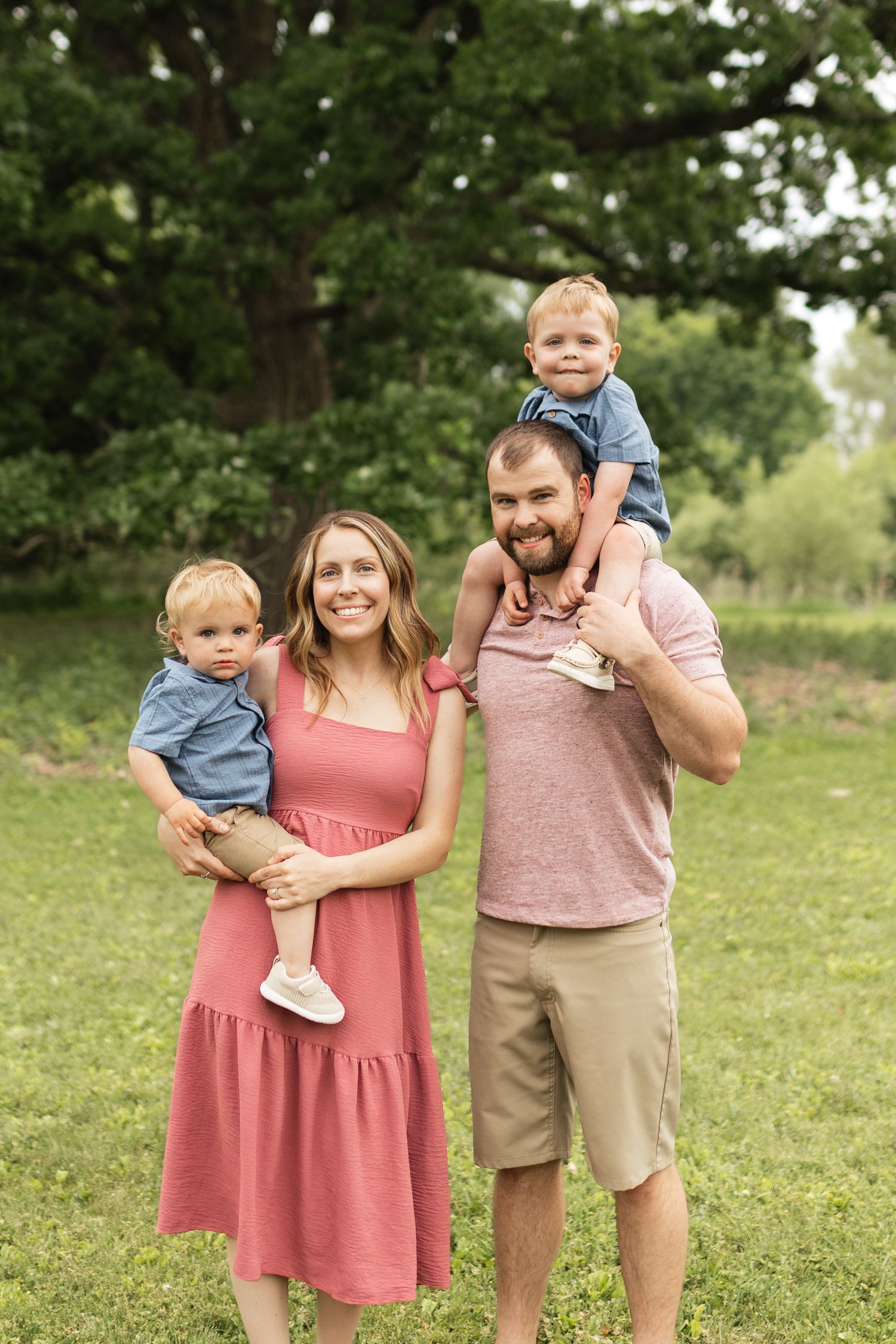 Family Photos by Cameron June Photography | Madison WI