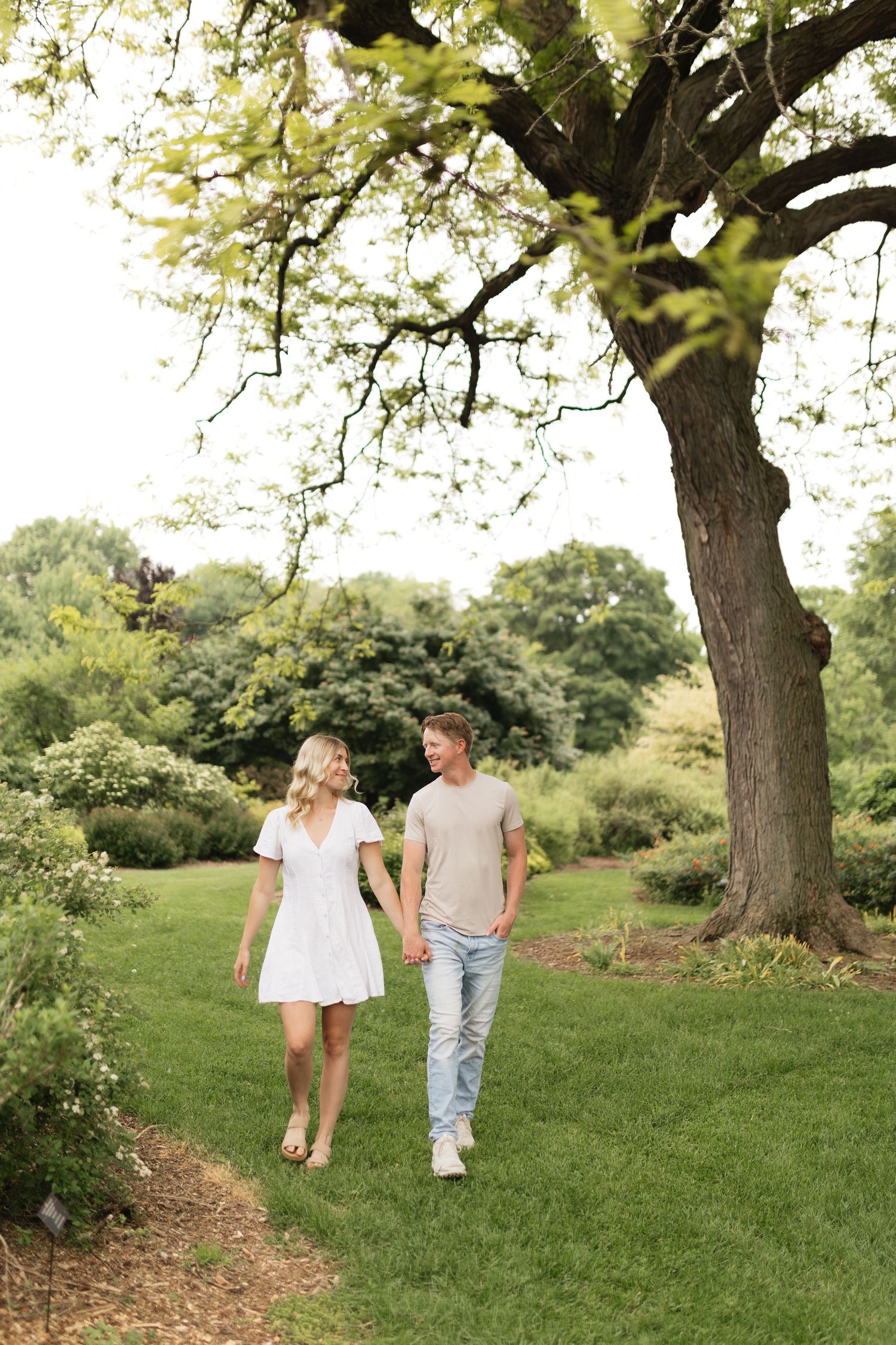 Couples Photos by Cameron June Photography | Madison WI