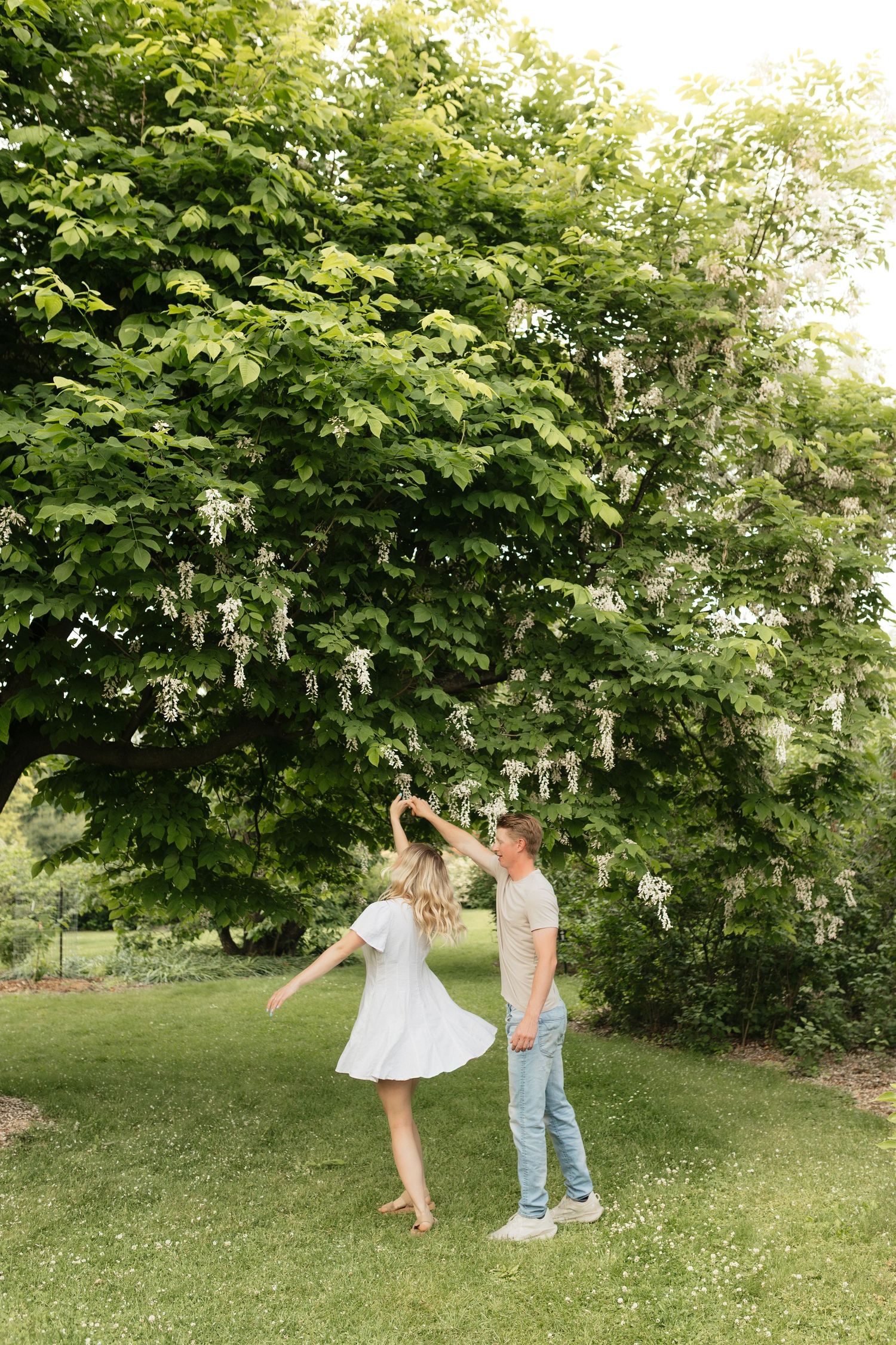 Couples Photos by Cameron June Photography | Madison WI