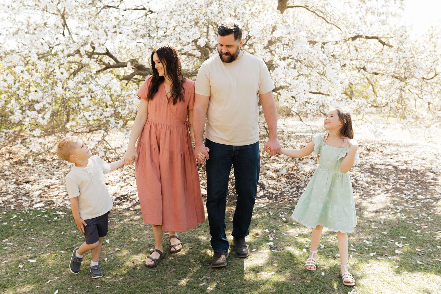 Family Session by Cameron June Photography | Madison WI