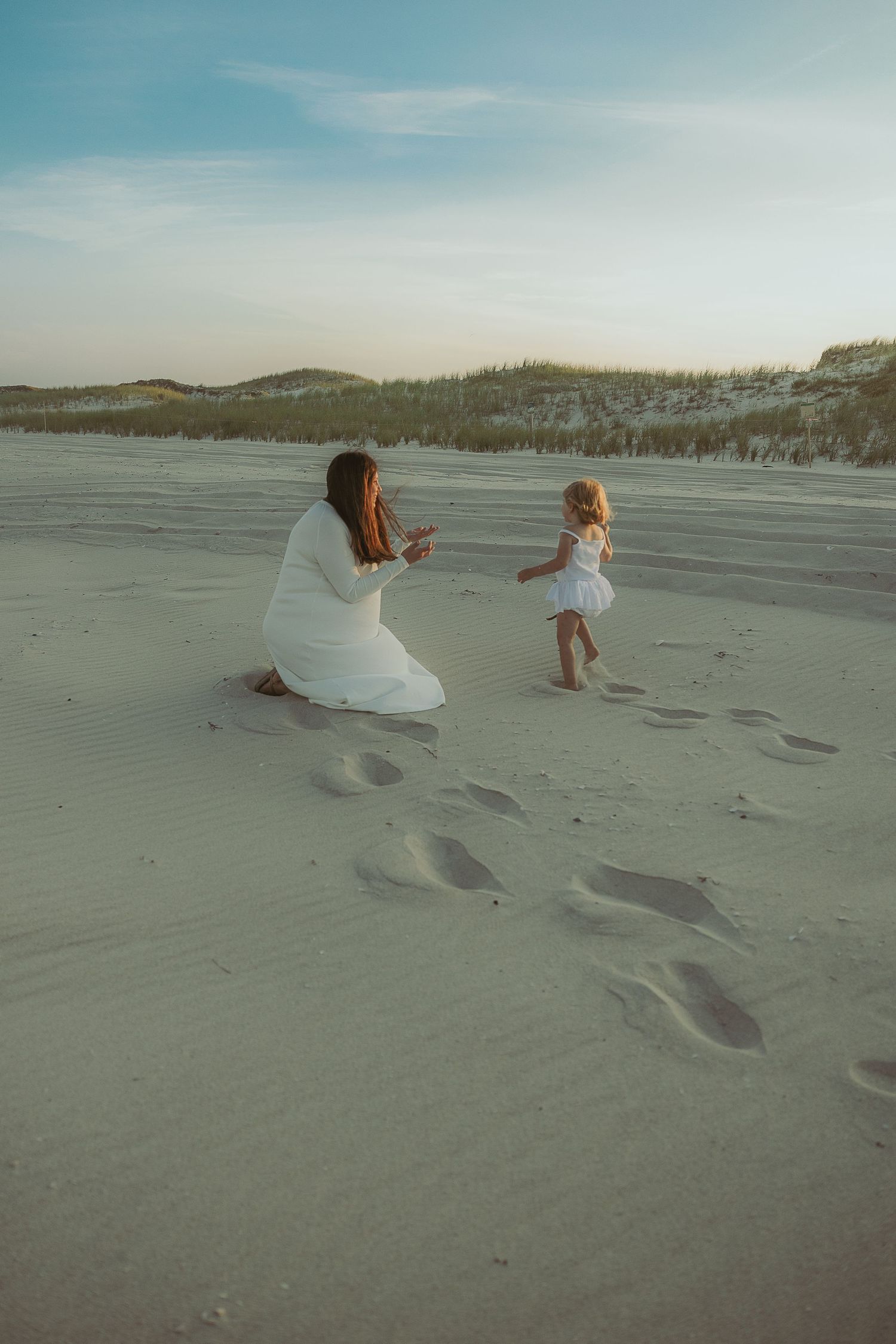 beach mom and toddler family photography in Lakewood NJ