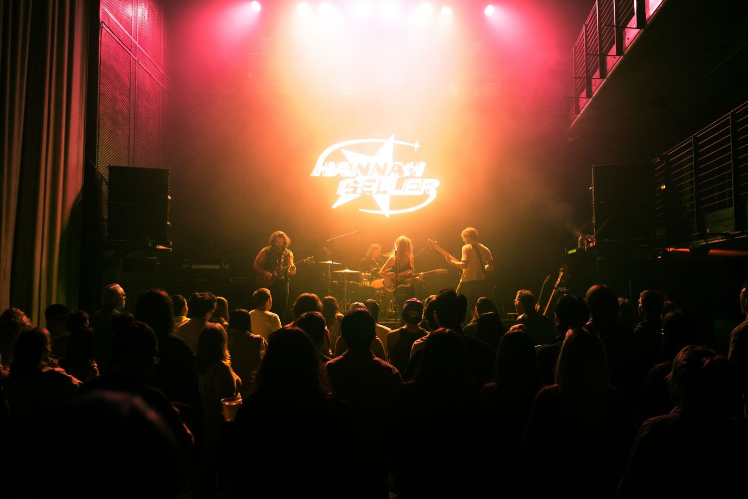 HANNAH GELLER | MUSIC BOX SD