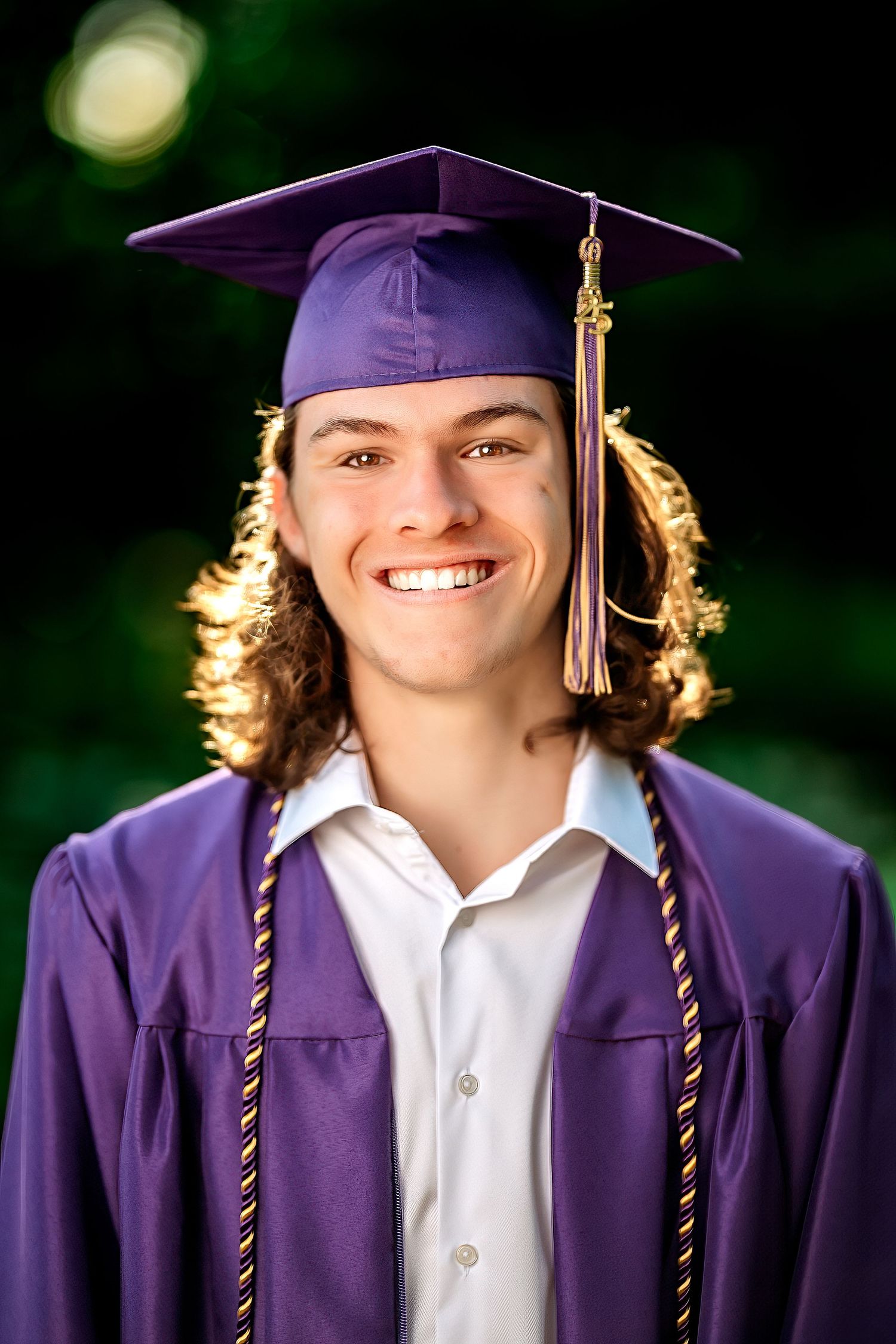 Raleigh senior photographer creating natural, confidence-focused senior portraits in Raleigh and surrounding areas