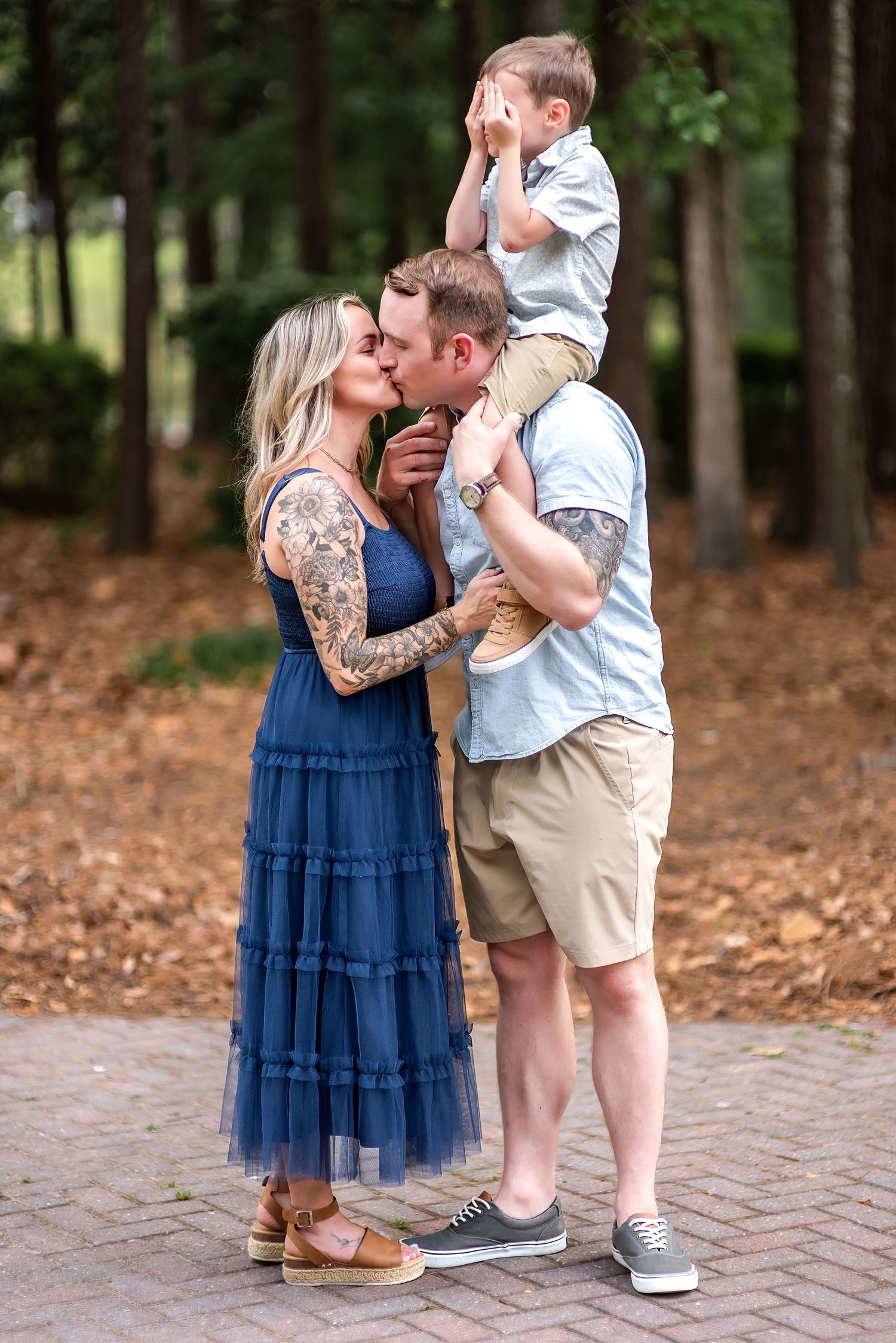 Raleigh family photographer capturing candid, natural family sessions in Raleigh and surrounding areas