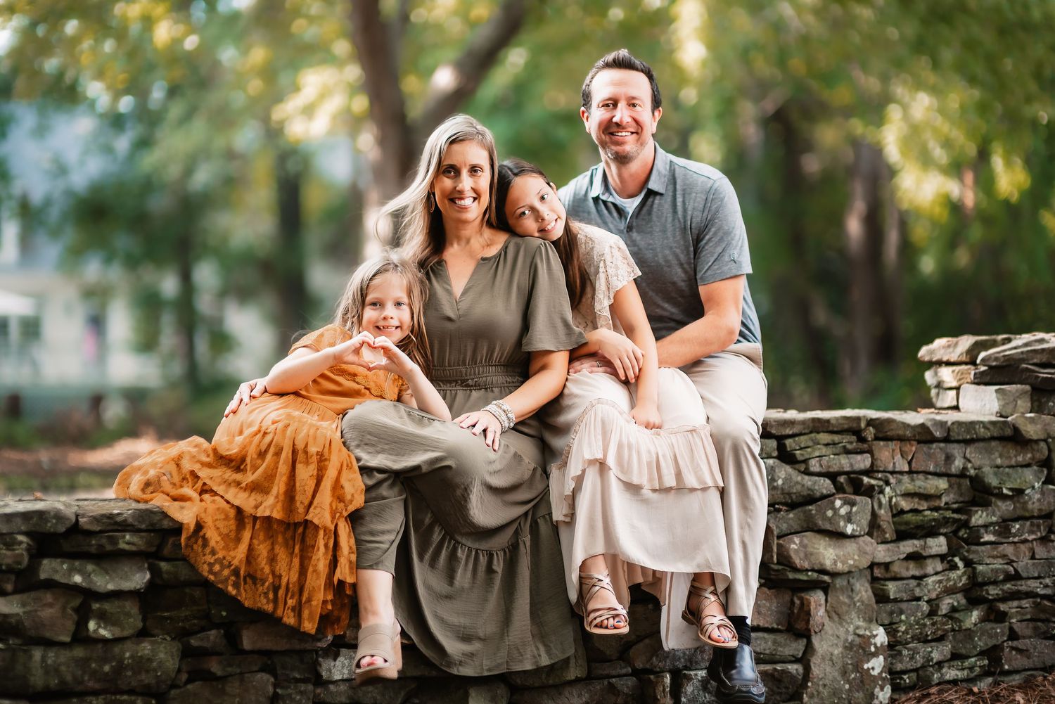Raleigh family photographer capturing candid, natural family sessions in Raleigh and surrounding areas